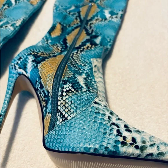 Brand New Knee High Boots - Size 39 EURO / 9 USA - boot shaft height 17”- Box 48 - Picture 2 of 5